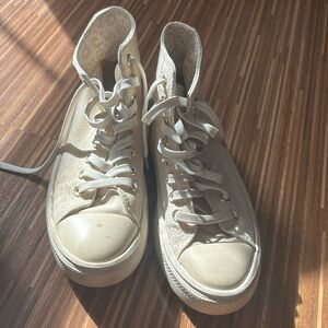 Chuck Taylor all star platform converse
